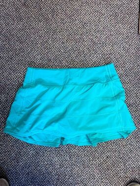 lululemon athletica emerald green Athletic Skort